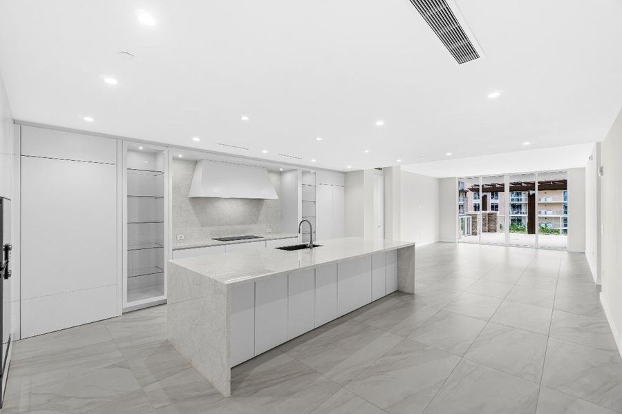 002-220SoutheastMiznerBoulevard-415-Boca