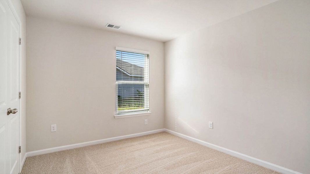 Spacious, unfurnished interior of a new home in Southshore Bay, Sunset Beach (Image 11).