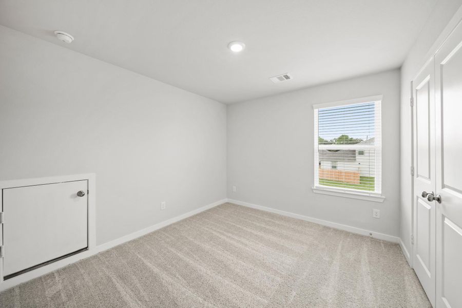 Spacious, unfurnished interior of a new home in Valor Park, Bay City (Image 15). Spacious, unfurnished interior of a new home in Valor Park, Bay City (Image 15).