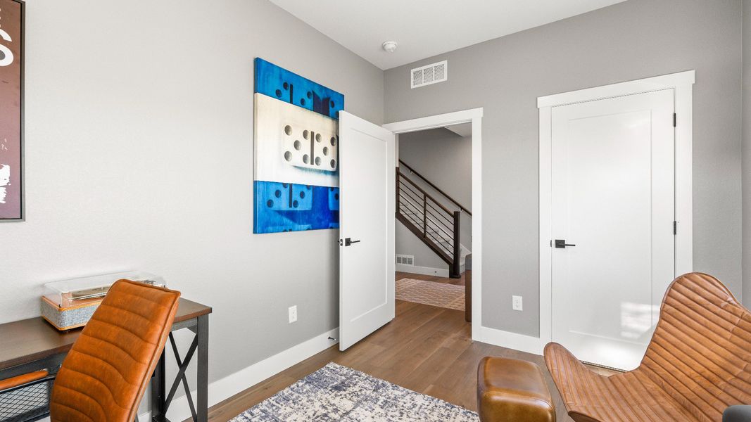 Furnished interior view inside a new home in Dillon Pointe - Skyview, Broomfield (Image 9). Furnished interior view inside a new home in Dillon Pointe - Skyview, Broomfield (Image 9).