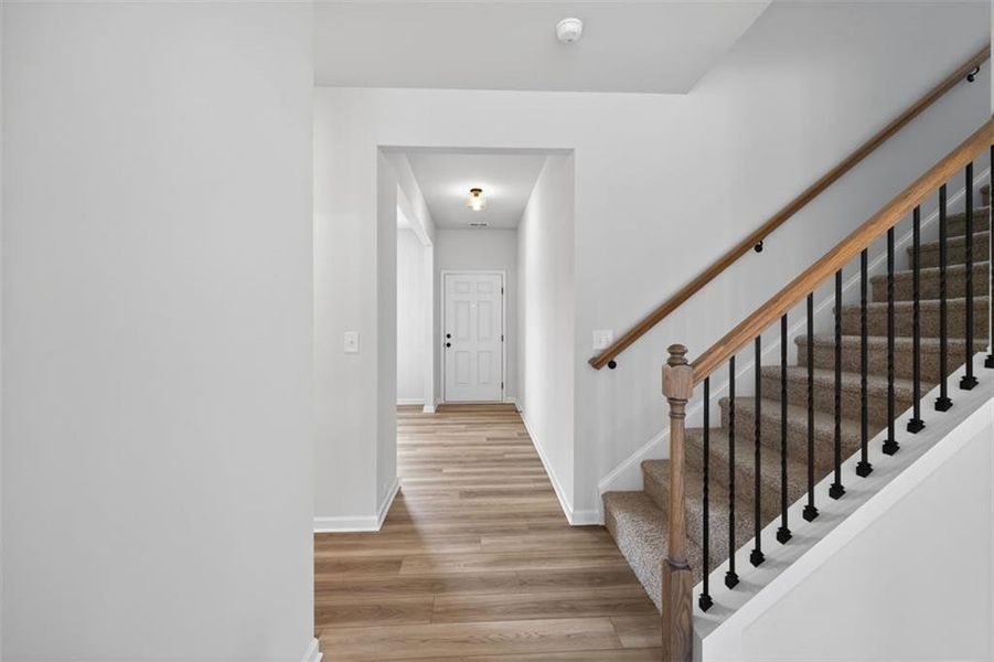 Spacious, unfurnished interior of a new home in Allen Manor, Hoschton (Image 35).