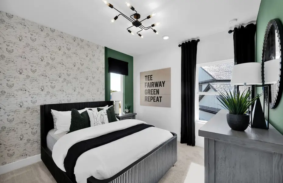 Merlot Grand | Secondary Bedroom Merlot Grand | Secondary Bedroom