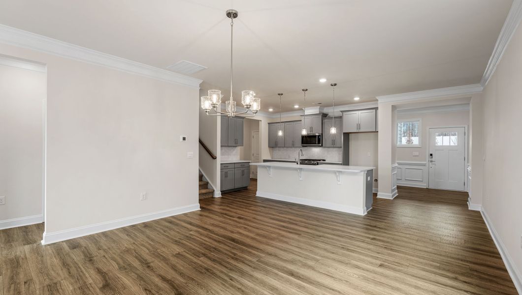 Spacious, unfurnished interior of a new home in Adams Glen, Greenville (Image 19).