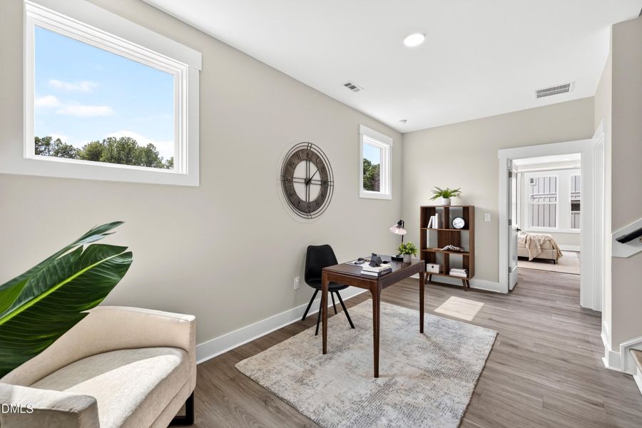 Home Office (Model Home) Home Office (Model Home)