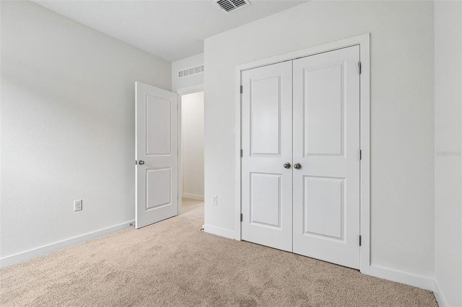 Spacious, unfurnished interior of a new home in Liberty Trace, Haines City (Image 17).