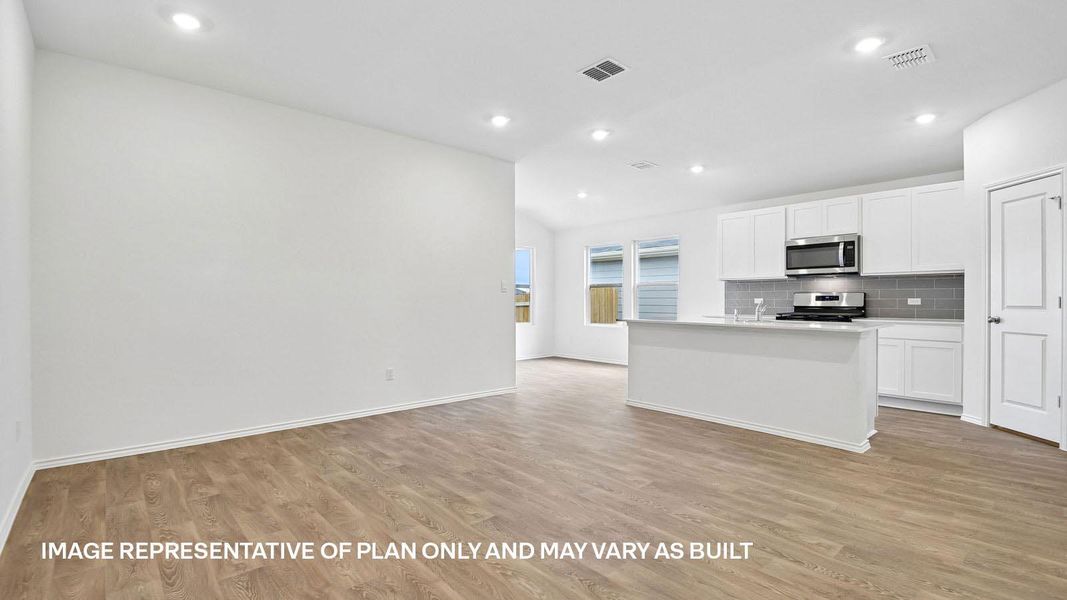 Spacious, unfurnished interior of a new home in Valverde, Bastrop (Image 13). Spacious, unfurnished interior of a new home in Valverde, Bastrop (Image 13).