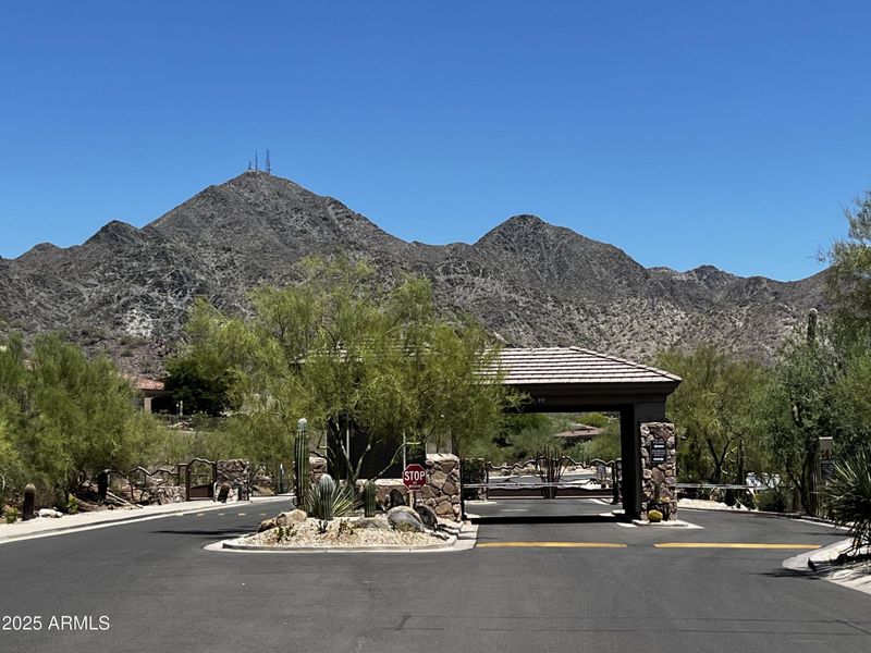 One Hundred Hills Guard Gate