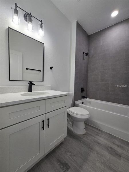 Furnished interior view inside a new home in , Ocala (Image 5).