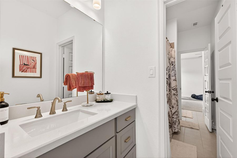 Furnished interior view inside a new home in Candela, Richmond (Image 5).