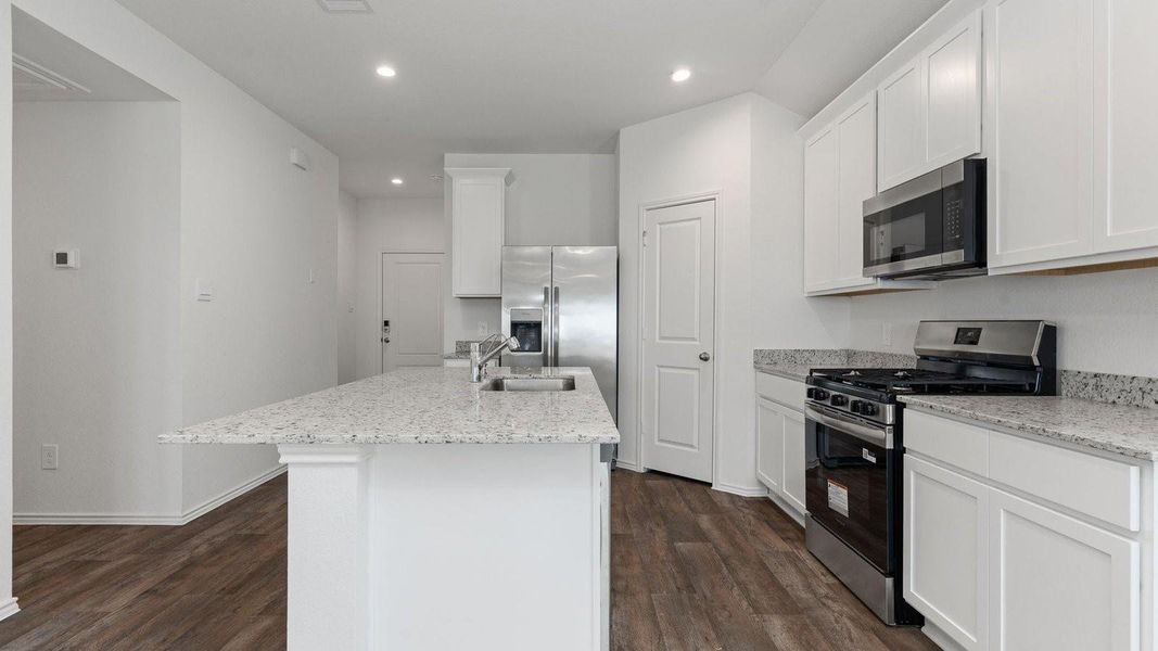 *Images and 3D tour are for illustration only and options may vary from home as built. *Images and 3D tour are for illustration only and options may vary from home as built.