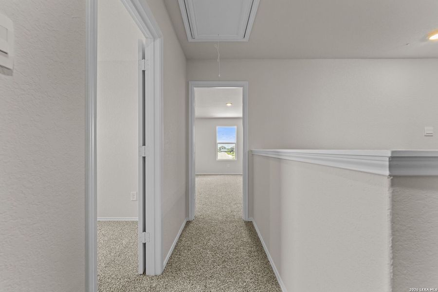 Spacious, unfurnished interior of a new home in Swenson Heights, Seguin (Image 27).