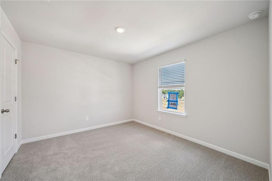 Spacious, unfurnished interior of a new home in Martin Springs - Reserve Series, Lawrenceville (Image 24).