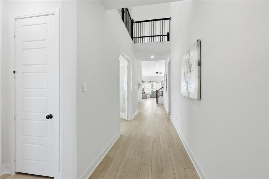 Spacious, unfurnished interior of a new home in Pecan Square - Gardens, Northlake (Image 20). Spacious, unfurnished interior of a new home in Pecan Square - Gardens, Northlake (Image 20).