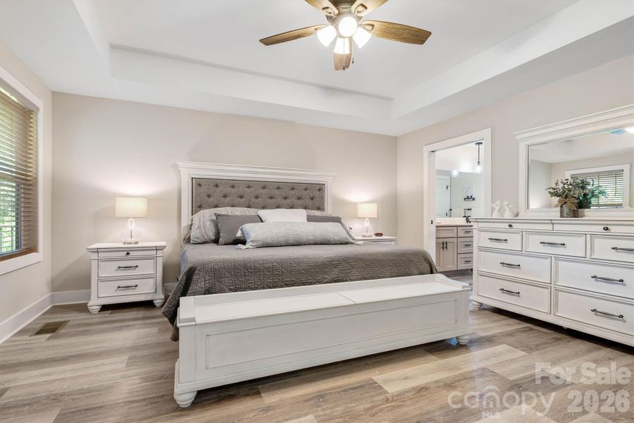 Furnished interior view inside a new home in , Lenoir (Image 12).
