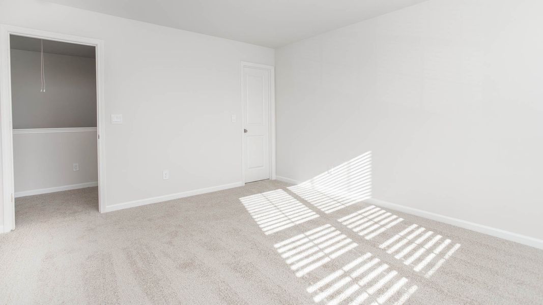 Spacious, unfurnished interior of a new home in Bryson Park, Lexington (Image 22).