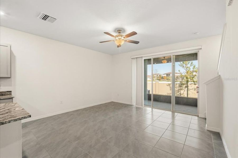 Spacious, unfurnished interior of a new home in , Wesley Chapel (Image 16).