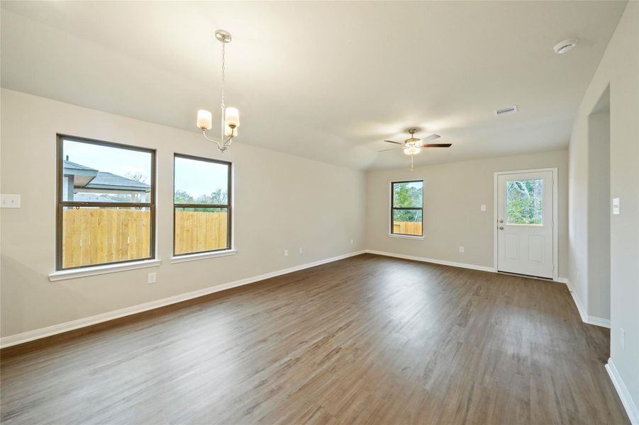 Spacious, unfurnished interior of a new home in Lexington Heights, Willis (Image 15). Spacious, unfurnished interior of a new home in Lexington Heights, Willis (Image 15).