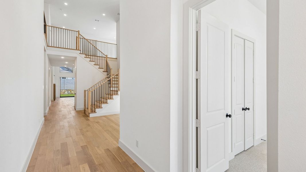 Spacious, unfurnished interior of a new home in Painted Tree 50' Series, McKinney (Image 11). Spacious, unfurnished interior of a new home in Painted Tree 50' Series, McKinney (Image 11).