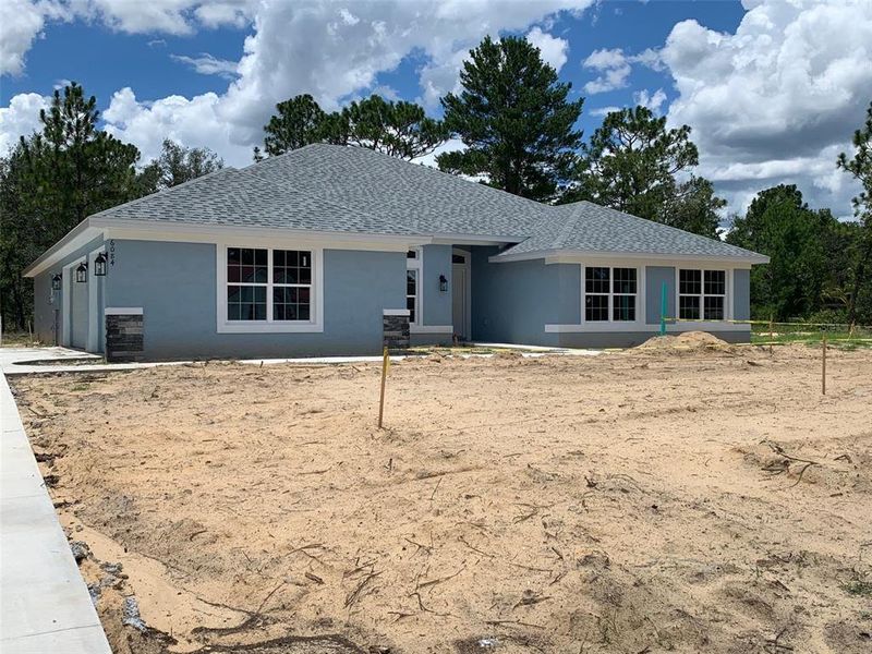 Image 7 of a home in Pine Ridge.