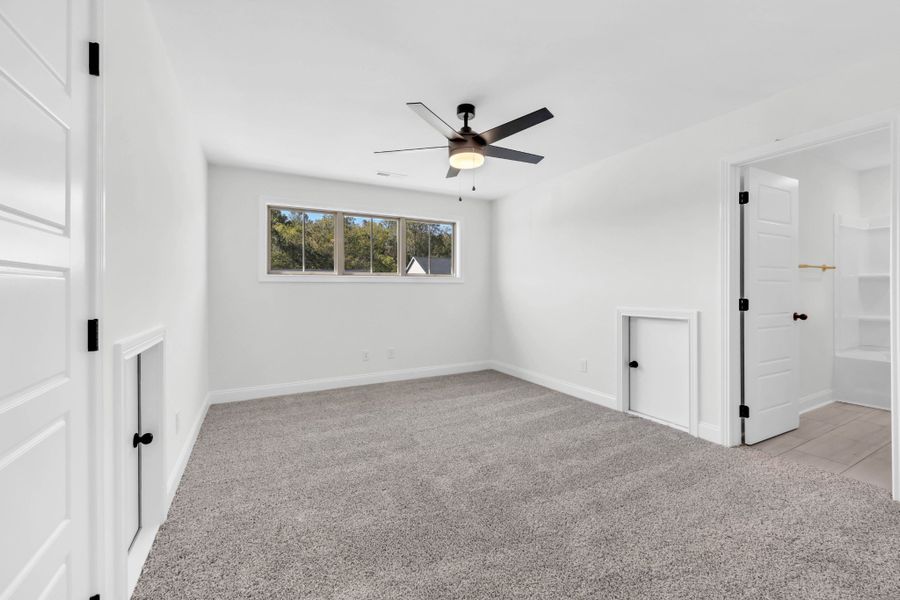 Spacious, unfurnished interior of a new home in Fletchers Bend, Clarksville (Image 23). Spacious, unfurnished interior of a new home in Fletchers Bend, Clarksville (Image 23).