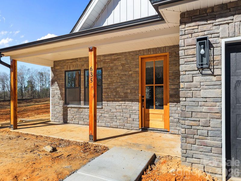 Exterior details and patio area of a home in , Cleveland (Image 28).