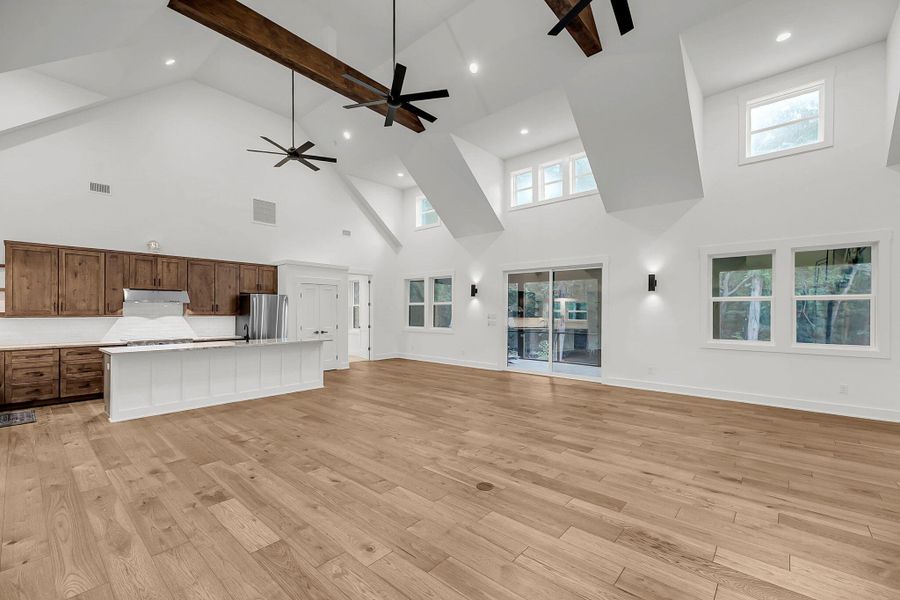 Spacious, unfurnished interior of a new home in , Johns Island (Image 45).