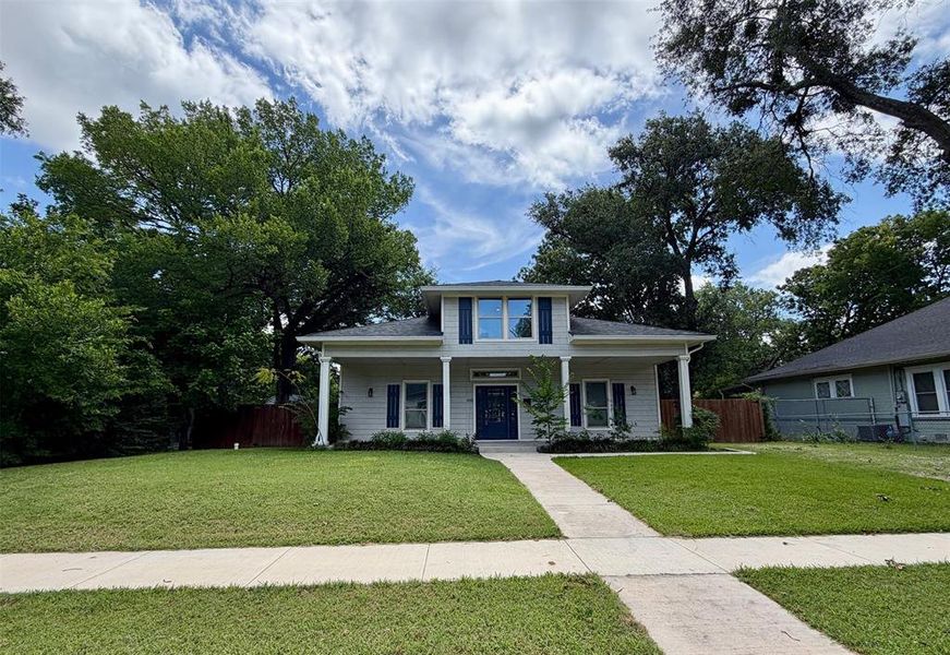 Front exterior of a new home in , Terrell, TX, highlighting curb appeal (Image 1). Front exterior of a new home in , Terrell, TX, highlighting curb appeal (Image 1).