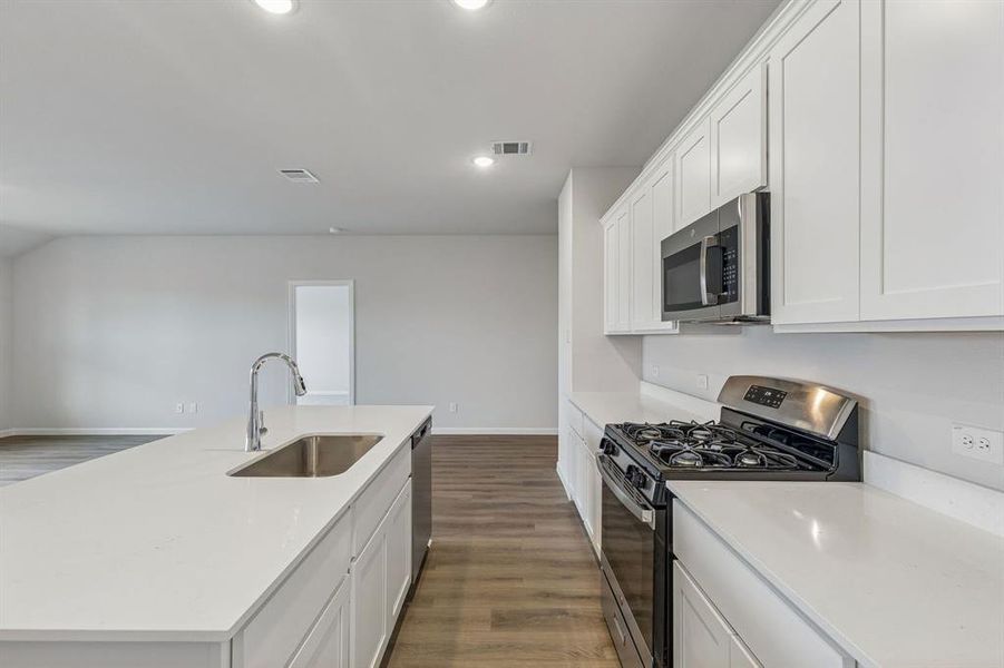 Representative (6) Representative (6)