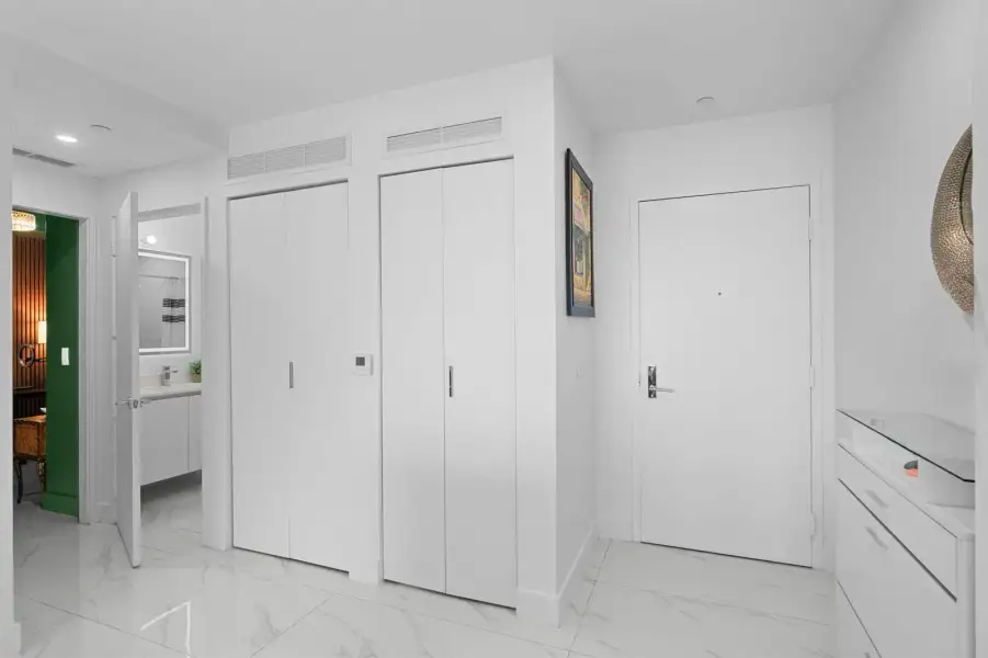 2-web-or-mls-A7401389