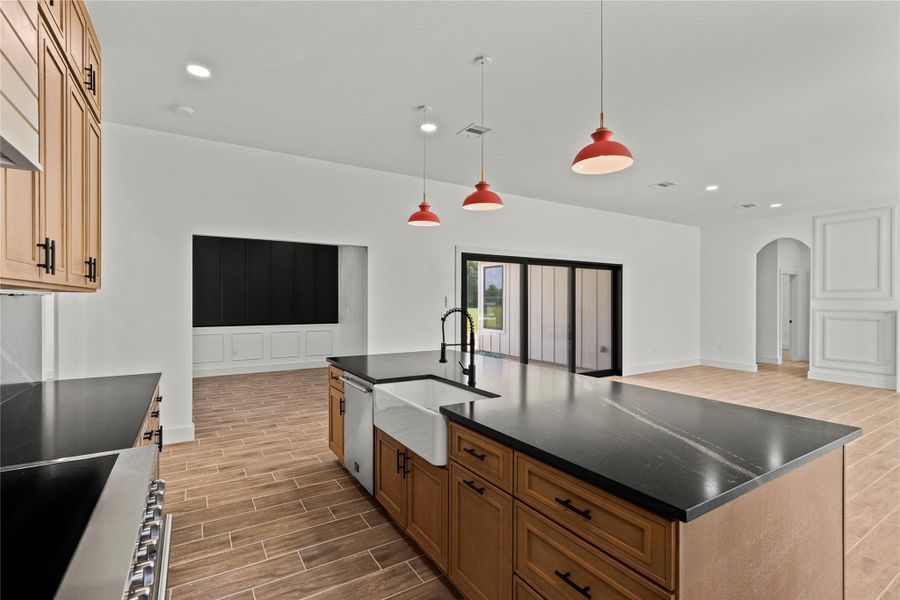 Furnished interior view inside a new home in , Alvin (Image 17).