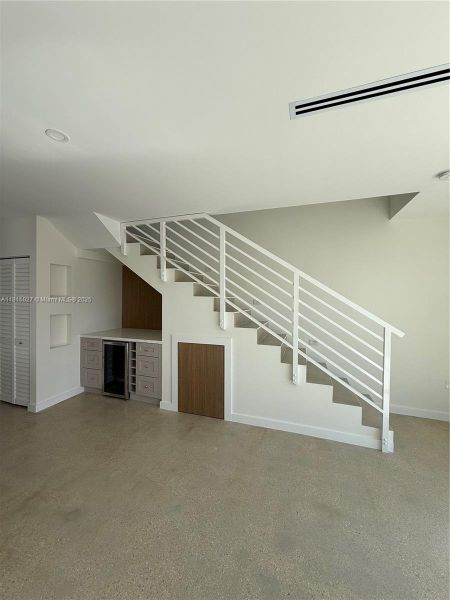 Spacious, unfurnished interior of a new home in , Key Largo (Image 33). Spacious, unfurnished interior of a new home in , Key Largo (Image 33).