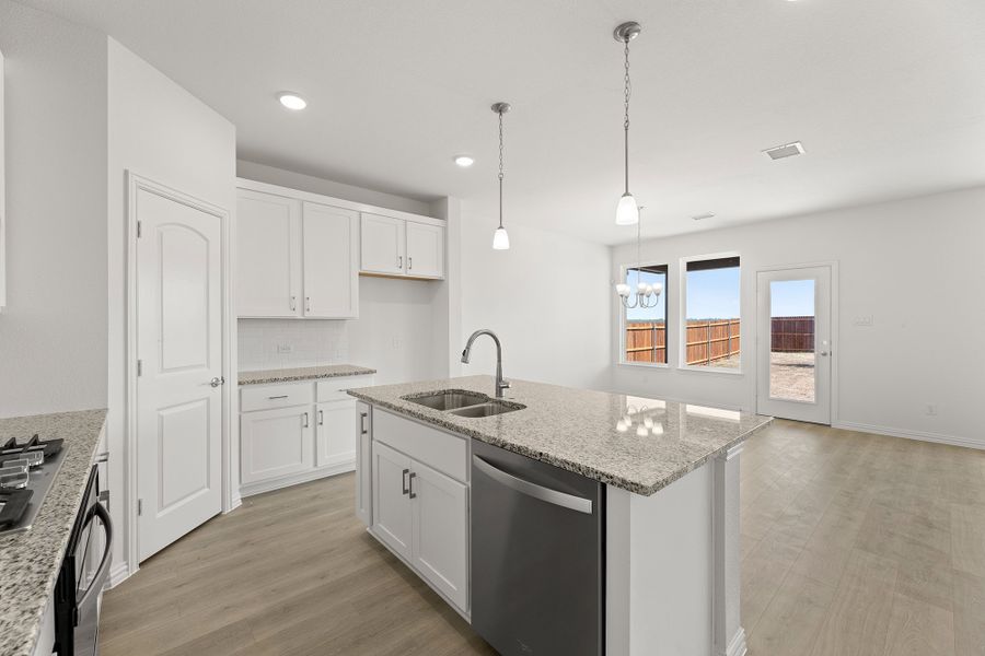 Representative furnished interior of a home built from the Kingston by UnionMain Homes in Elevon, Lavon (Image 6).