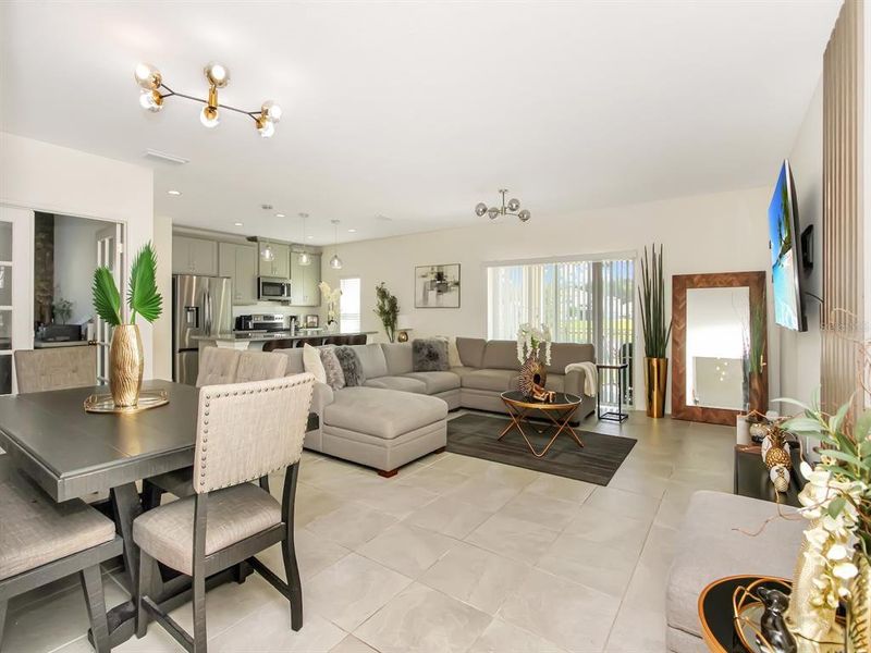 Furnished interior view inside a new home in , Kissimmee (Image 16).