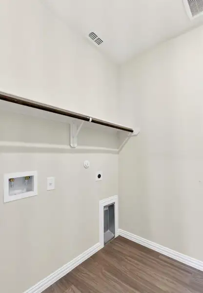 Spacious, unfurnished interior of a new home in , Belton (Image 17).