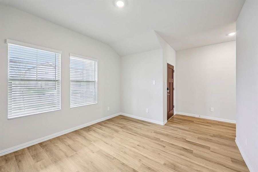 Photo is not of the actual home, but is an inspirational photo of builder’s model home and may depict options, furnishings, and/or decorator features that are not included.