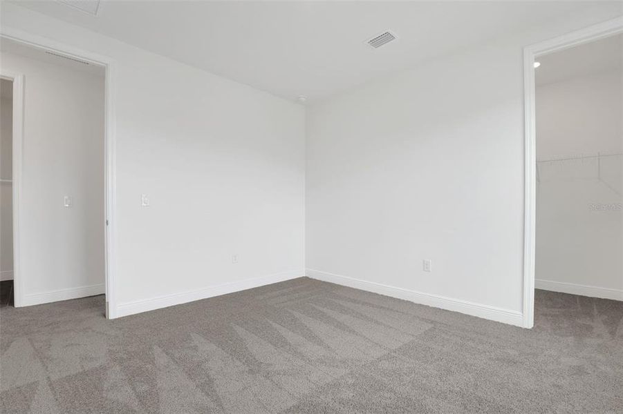 Spacious, unfurnished interior of a new home in Seaire, Parrish (Image 36).