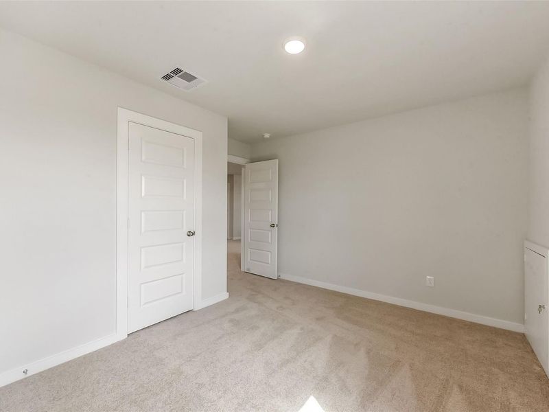 Spacious, unfurnished interior of a new home in The Villages at WestPointe, Dayton (Image 43).