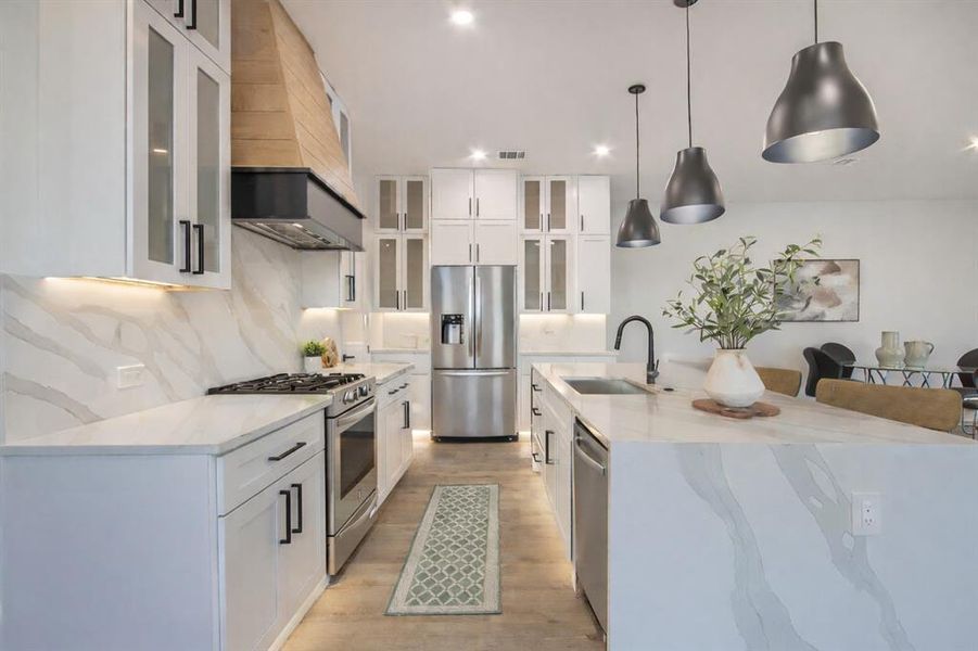 Furnished interior view inside a new home in , Dallas (Image 33).