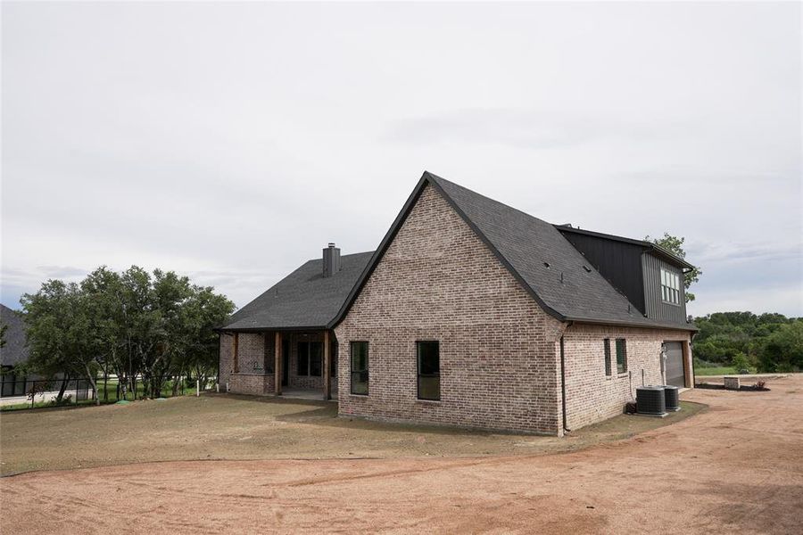 Exterior details and patio area of a home in , Weatherford (Image 3). Exterior details and patio area of a home in , Weatherford (Image 3).