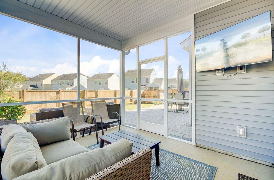 Exterior details and patio area of a home in Oakley Pointe, Moncks Corner (Image 23).