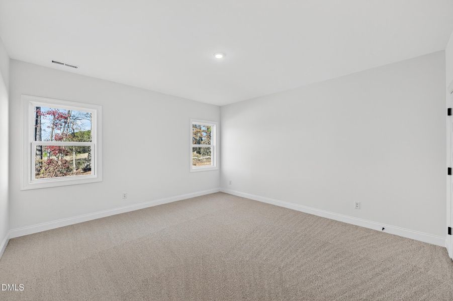 28 -122 w fountainhead lane, interior