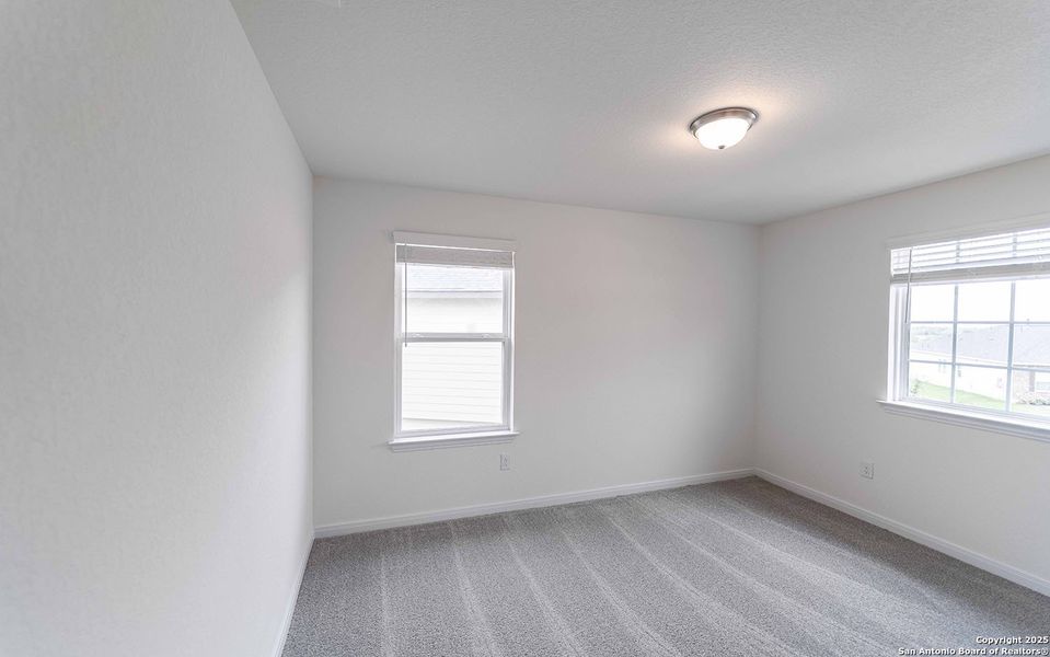 Spacious, unfurnished interior of a new home in Hickory Ridge, Elmendorf (Image 15).