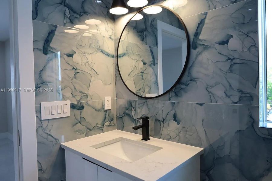 Furnished interior view inside a new home in , Tavernier (Image 5).