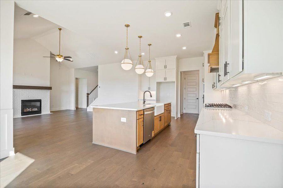 Furnished interior view inside a new home in Brooks Pond, Cumming (Image 9).