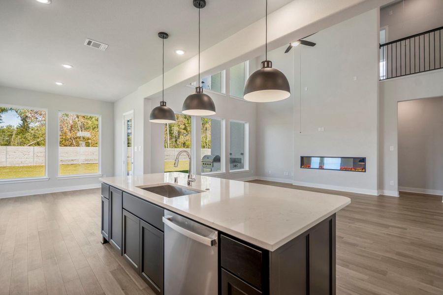 Furnished interior view inside a new home in ARTAVIA 55' Lots, Conroe (Image 21). Furnished interior view inside a new home in ARTAVIA 55' Lots, Conroe (Image 21).