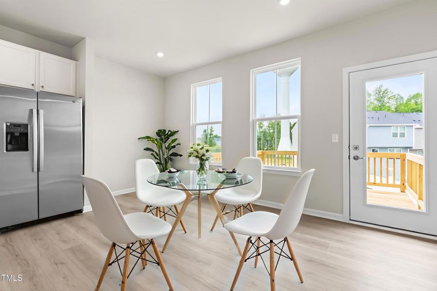 18_dsc04024 - dining room - scandinavian 18_dsc04024 - dining room - scandinavian