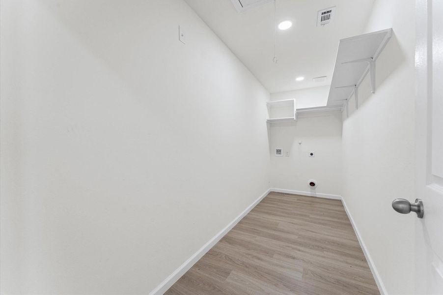 Spacious, unfurnished interior of a new home in , Cleveland (Image 14). Spacious, unfurnished interior of a new home in , Cleveland (Image 14).