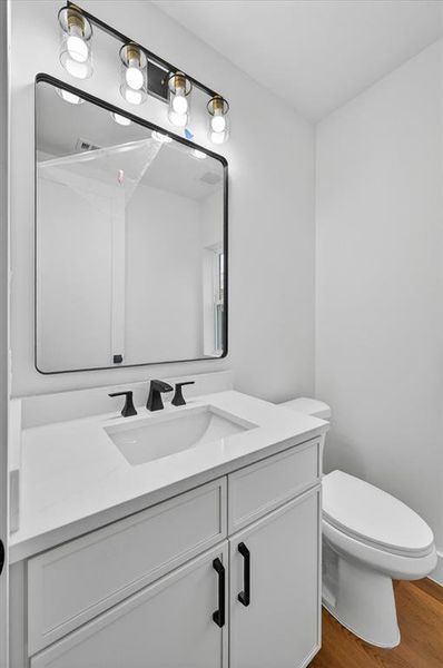 Furnished interior view inside a new home in , Dallas (Image 17).
