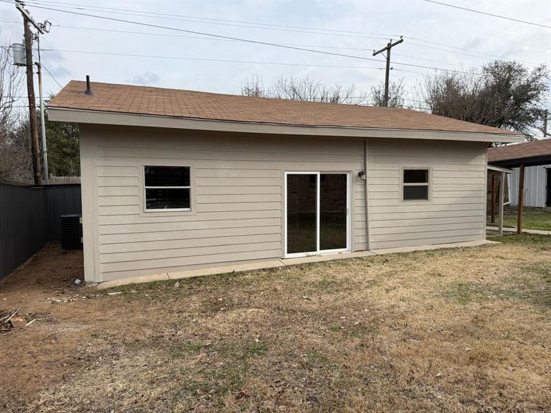 Exterior details and patio area of a home in , Joshua (Image 26).