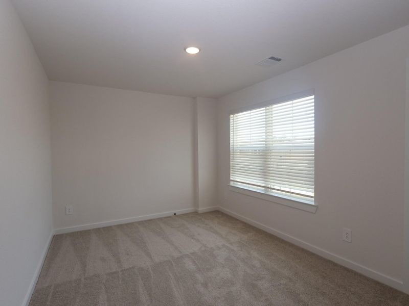 Spacious, unfurnished interior of a new home in Moran Ranch, Willis (Image 14).